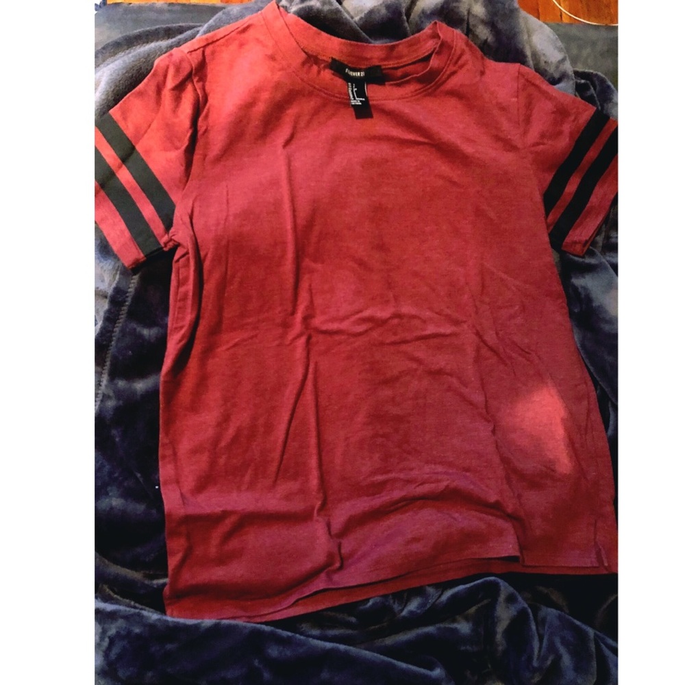 Double stripe sleeve t shirt